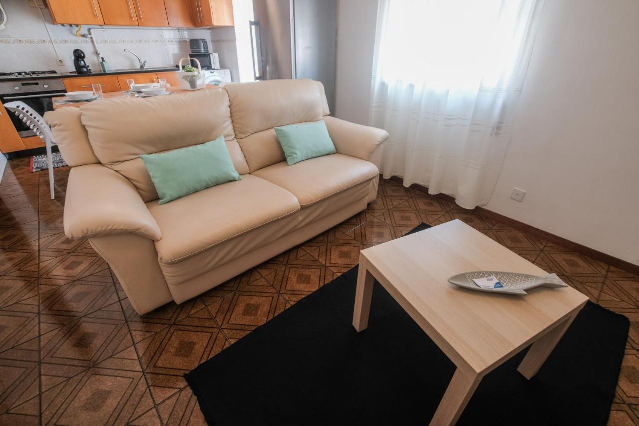 Besugo'S House Rooms & Apartment Nazare Exterior photo
